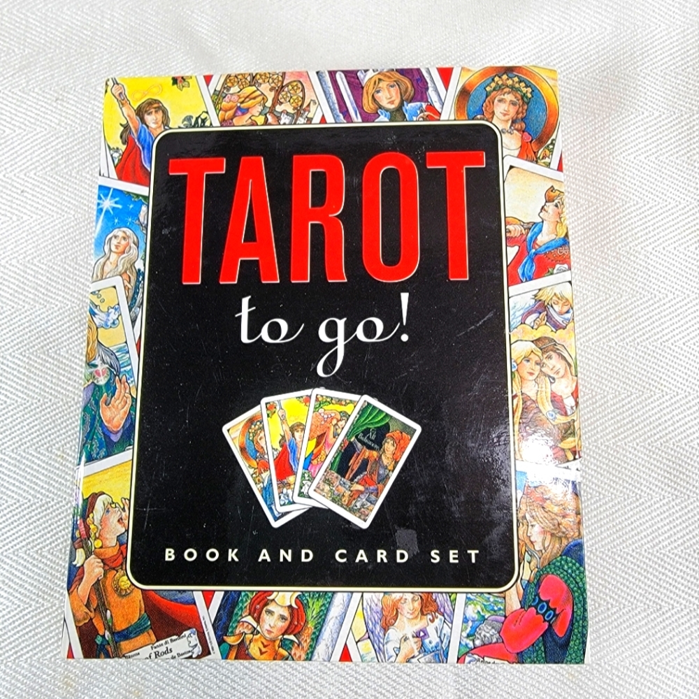 Tarot To Go - New Book and card set
